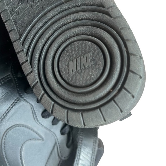 Nike court borough 2 high top sneakers black on black Big Boys 6.5 CD-7782-001 - Picture 9 of 15